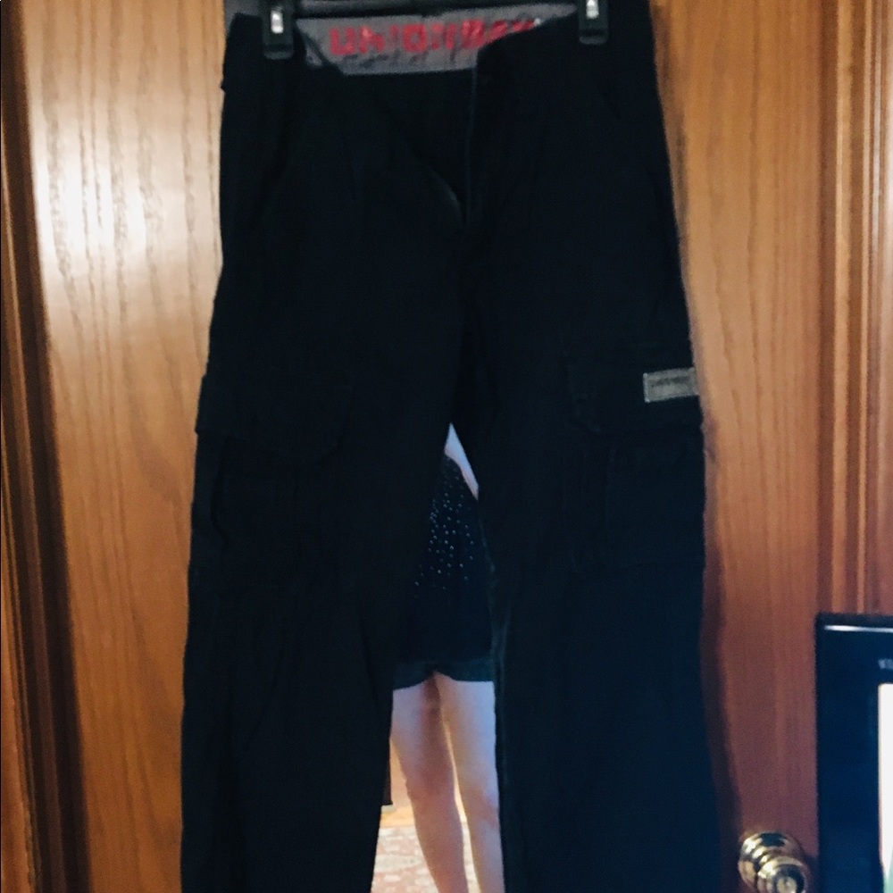 Union Bay Young Men’s Cargo Pants, 30 x 32